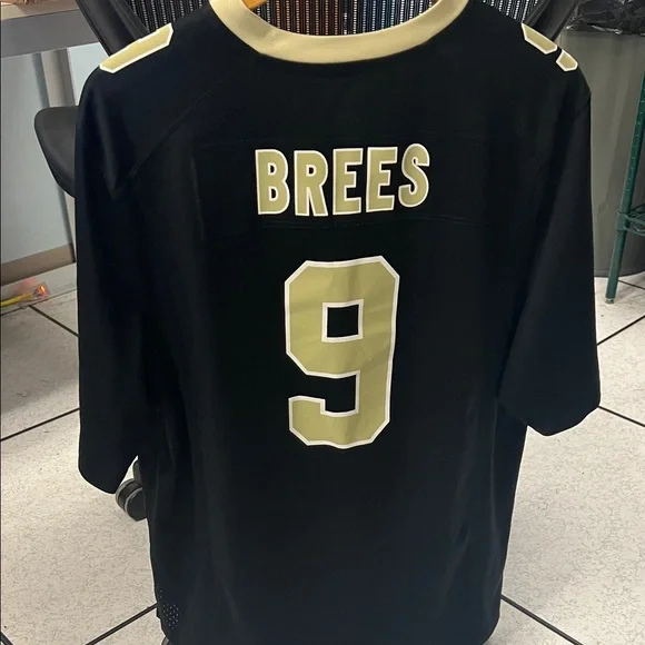 NFL Black and Gold Drew Brees On-Field Jersey - Picture 5 of 5